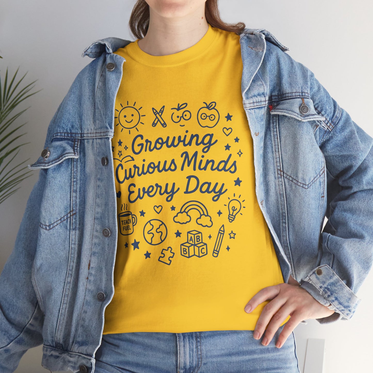 “Growing Curious Minds Every Day – Teacher Graphic Tee for Classroom, Back to School, Preschool, Kindergarten”